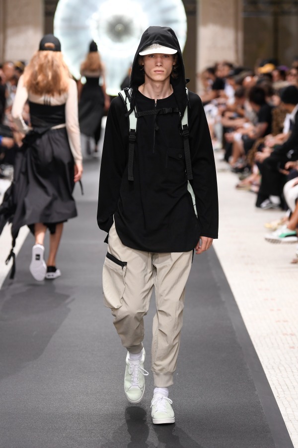 ワイスリー(Y-3) 2019年春夏ウィメンズ&メンズコレクション シルエット - 写真33