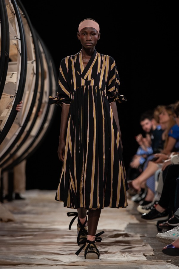 ヘンリック ヴィブスコフ 2019年春夏<span>コレクション</span> - 写真25