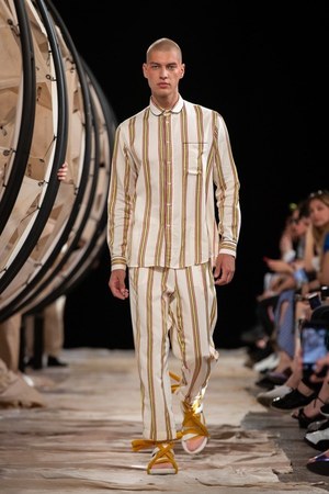 ヘンリック ヴィブスコフ(HENRIK VIBSKOV) 2019年春夏ウィメンズ&メンズコレクション  - 写真10