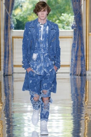 バルマン オム 2019年春夏コレクション - マイケル・ジャクソンの意思を継ぐ“ワールドツアー”｜写真26