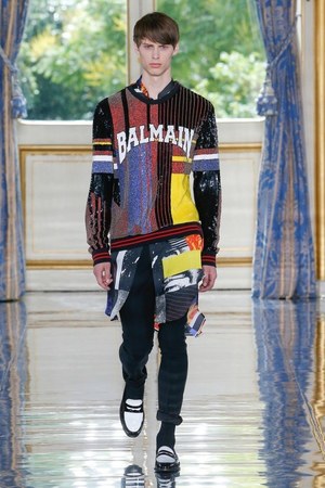 バルマン オム 2019年春夏コレクション - マイケル・ジャクソンの意思を継ぐ“ワールドツアー”｜写真32