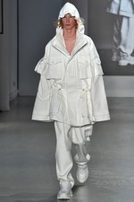 ジュン・ジー(JUUN.J) 2019年春夏コレクション - 重ねて増幅するモードの妙｜写真19