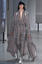 ジュン・ジー(JUUN.J) 2019年春夏コレクション - 重ねて増幅するモードの妙｜写真28