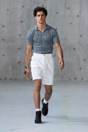 ゲーエムベーハー(GmbH) 2019年春夏ウィメンズ&メンズコレクション  - 写真4