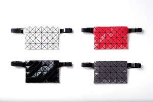 BAO BAO ISSEY MIYAKE 新作バッグ - 絵具を勢いよく厚塗りしたようなトートなど｜写真11