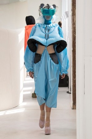 メゾン マルジェラ「アーティザナル」(Maison Margiela ‘Artisanal’) 2018-19年秋冬ウィメンズコレクション  - 写真4