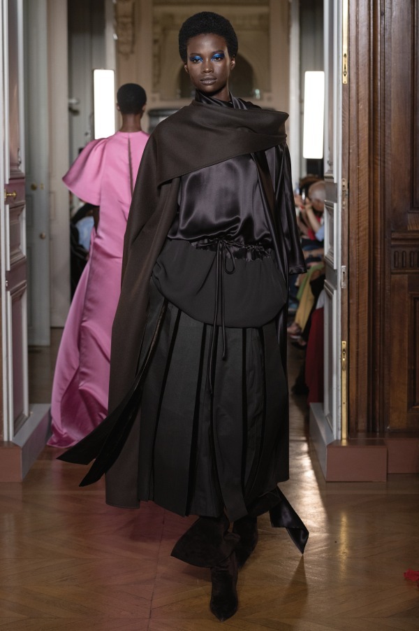 ヴァレンティノ オートクチュール 2018-19年秋冬<span>コレクション</span> - 写真3