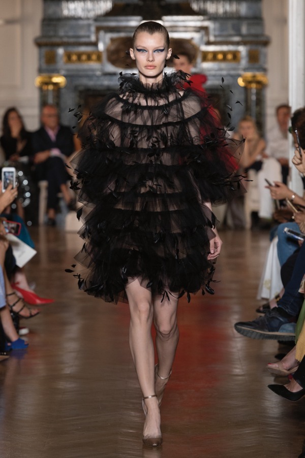 ヴァレンティノ オートクチュール(VALENTINO Haute Couture) 2018-19年秋冬ウィメンズコレクション  - 写真40