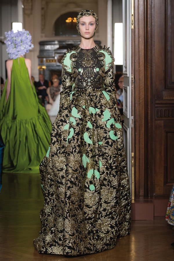 ヴァレンティノ オートクチュール(VALENTINO Haute Couture) 2018-19年秋冬ウィメンズコレクション  - 写真53