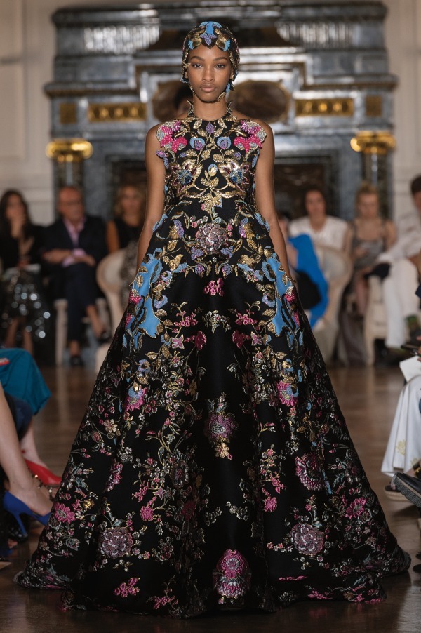 ヴァレンティノ オートクチュール(VALENTINO Haute Couture) 2018-19年秋冬ウィメンズコレクション  - 写真67