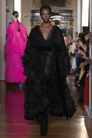 ヴァレンティノ オートクチュール(VALENTINO Haute Couture) 2018-19年秋冬ウィメンズコレクション  - 写真39
