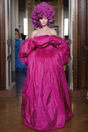 ヴァレンティノ オートクチュール(VALENTINO Haute Couture) 2018-19年秋冬ウィメンズコレクション  - 写真79