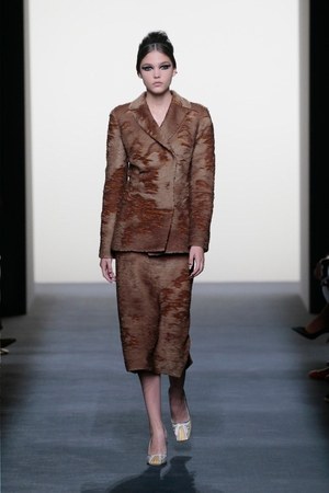 フェンディ オートクチュール(FENDI Haute Couture ) 2018-19年秋冬ウィメンズコレクション  - 写真25