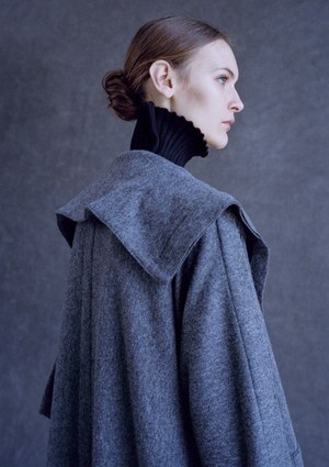 ラグネ キカス フォー ヨウジヤマモト(RAGNE KIKAS for YOHJI YAMAMOTO) 2018-19年秋冬ウィメンズコレクション  - 写真9