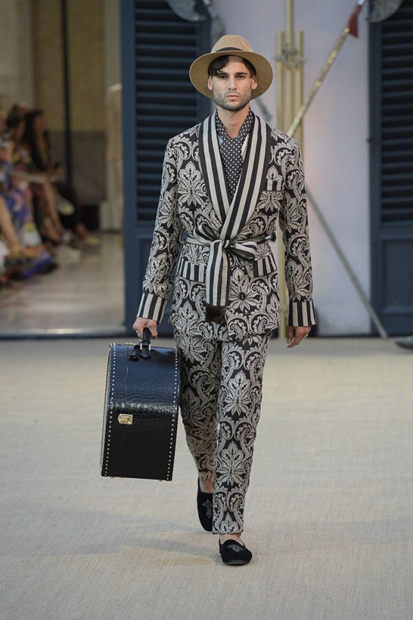 ドルチェ＆ガッバーナ アルタ サルトリア(DOLCE&GABBANA Alta Sartoria) 2018-19年秋冬メンズコレクション  - 写真32