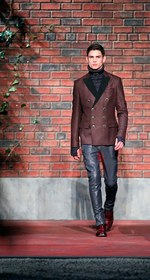トミー ヒルフィガー 2012-13年秋冬メンズコレクション - ミリタリーにロックなエッセンスを｜写真9