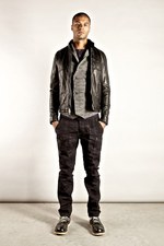 ウィングス・アンド・ホーンズ 2012-13年秋冬コレクション｜写真6