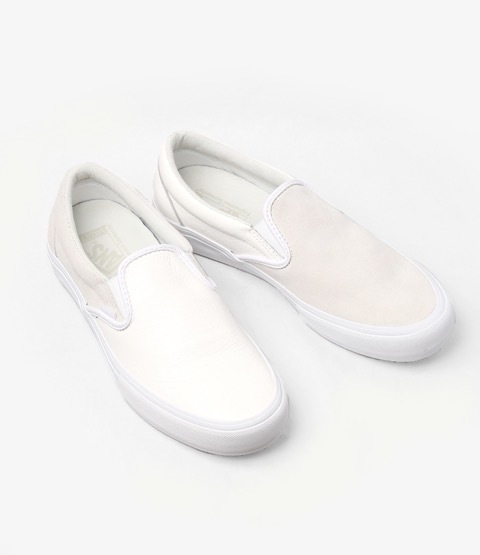 エンジニアド ガーメンツ×VANS、アシンメトリーなスリッポン再び登場 