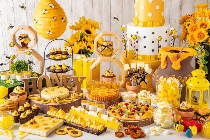 「ホテルでハニーハント」