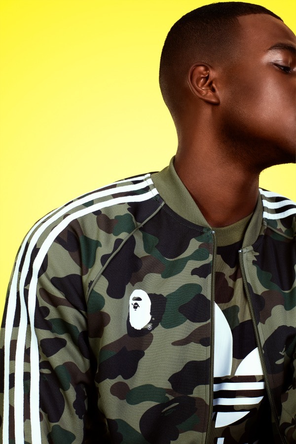 adidas bape コラボ　ファーストカモ