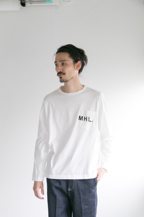 MHL.×アーバンリサーチの"秋色"Tシャツ、ロゴ入り胸ポケットが印象的なロングスリーブ｜写真6