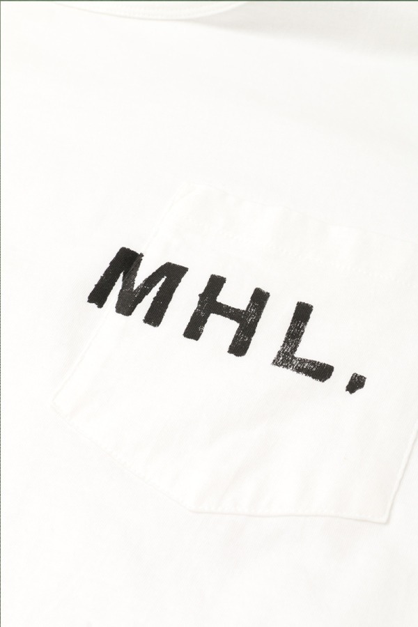 MHL.×アーバンリサーチの"秋色"Tシャツ、ロゴ入り胸ポケットが印象的なロングスリーブ｜写真9