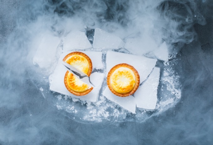 ベイク“-18℃冷やしたて”「フローズン レモンチーズタルト」限定発売、アイス感覚のひんやり菓子 | 写真