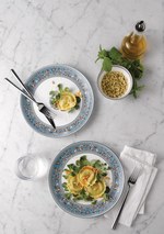 ウェッジウッド「フロレンティーン ターコイズ」新作、日本の食卓にぴったりなターコイズの絵柄食器｜写真12