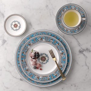 ウェッジウッド「フロレンティーン ターコイズ」新作、日本の食卓にぴったりなターコイズの絵柄食器|写真10