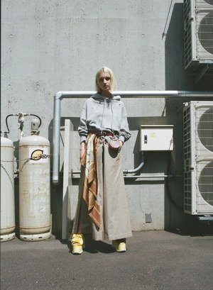 ミハラ ヤスヒロ(MIHARA YASUHIRO) 2019年リゾートウィメンズコレクション  - 写真9