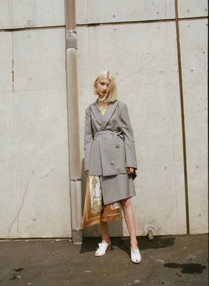 ミハラ ヤスヒロ(MIHARA YASUHIRO) 2019年リゾートウィメンズコレクション  - 写真19