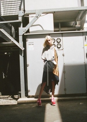 ミハラ ヤスヒロ(MIHARA YASUHIRO) 2019年リゾートウィメンズコレクション  - 写真22