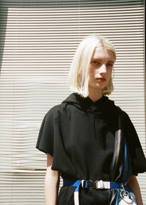 ミハラ ヤスヒロ(MIHARA YASUHIRO) 2019年リゾートウィメンズコレクション  - 写真31