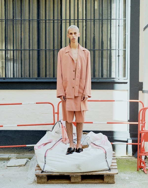 フィット ミハラ ヤスヒロ 2019年春夏<span>コレクション</span> - 写真3
