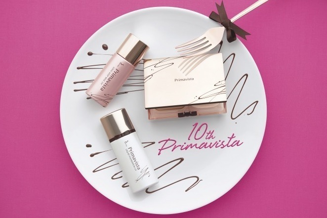 石原さとみ｜「プリマヴィスタ」チョコソースをかけたデザインの化粧下地など発売