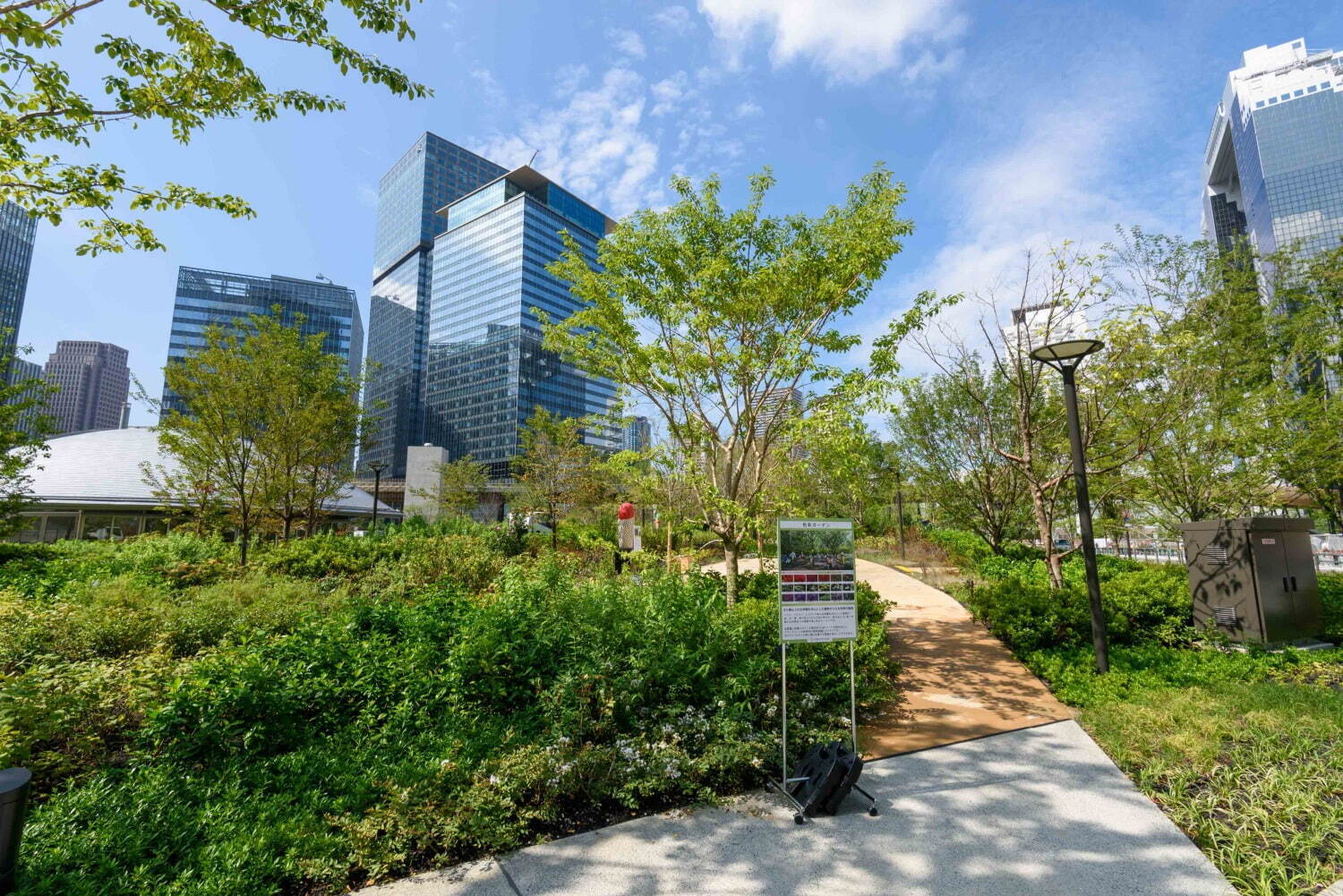 「グラングリーン大阪」高級ホテルや商業施設を“うめきた公園”が繋ぐ街、大阪梅田の大規模再開発｜写真4