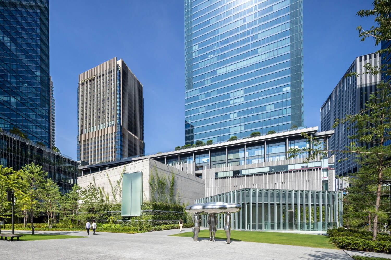 「グラングリーン大阪」高級ホテルや商業施設を“うめきた公園”が繋ぐ街、大阪梅田の大規模再開発｜写真13