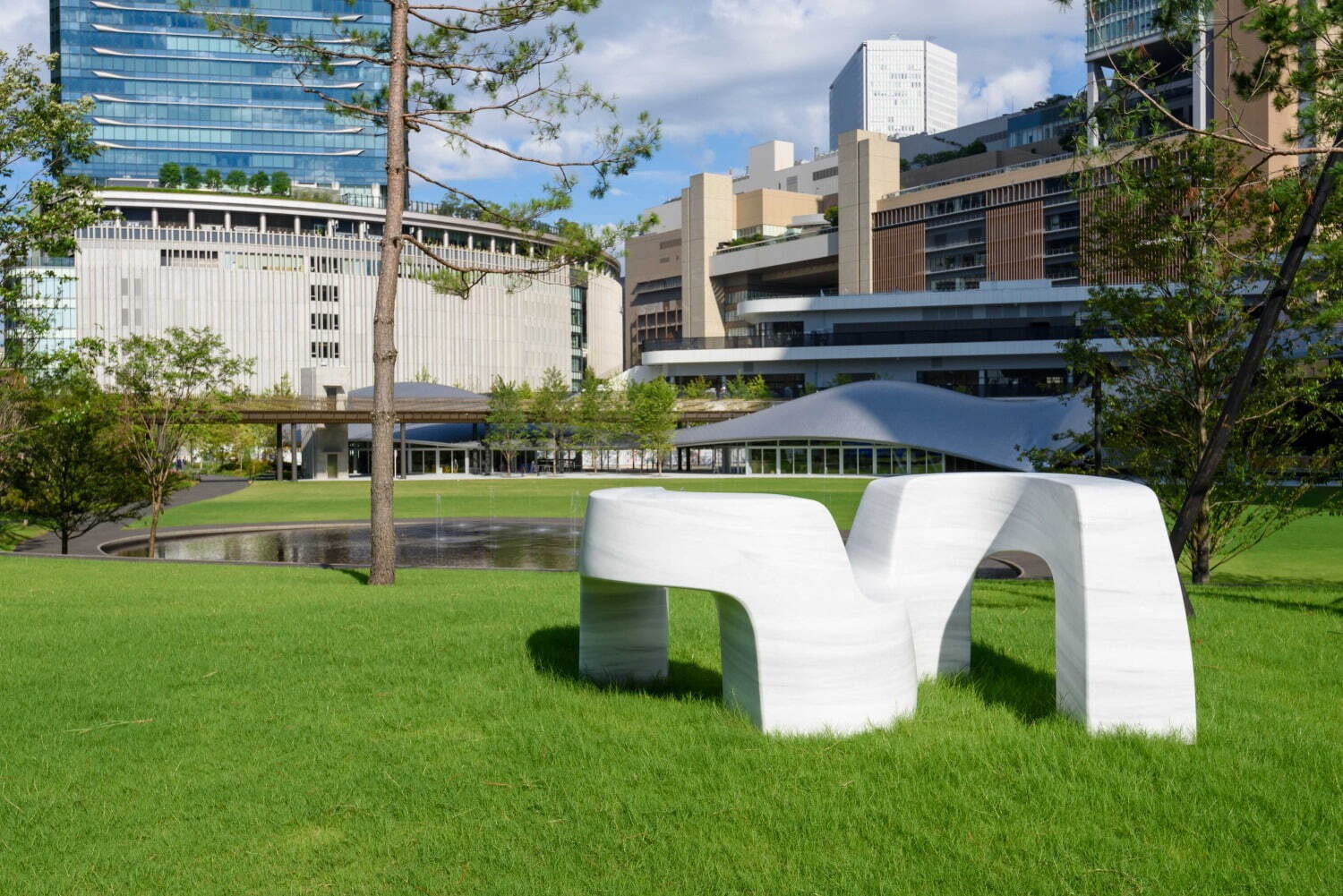 「グラングリーン大阪」高級ホテルや商業施設を“うめきた公園”が繋ぐ街、大阪梅田の大規模再開発｜写真6