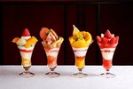 資生堂パーラー 銀座本店 サロン・ド・カフェ、国産桃やいちじくを丸ごと使った限定パフェ登場｜写真5