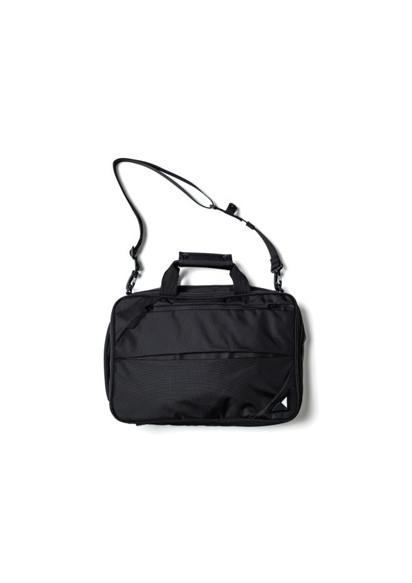 ヌンクの新作バッグ、軽量で高機能な3WAYバッグやサコッシュなど｜写真9