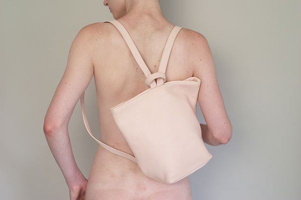 アエタ 2018-19年秋冬 ウィメンズ&メンズ コレクション