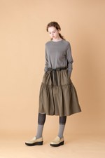 ジェーンマープルドンルサロン18秋の新作、繊細なボタニカル柄ドレス＆ロゴ入りワンピなど｜写真43