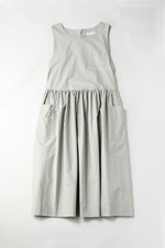 ジェーンマープルドンルサロン18秋の新作、繊細なボタニカル柄ドレス＆ロゴ入りワンピなど｜写真19