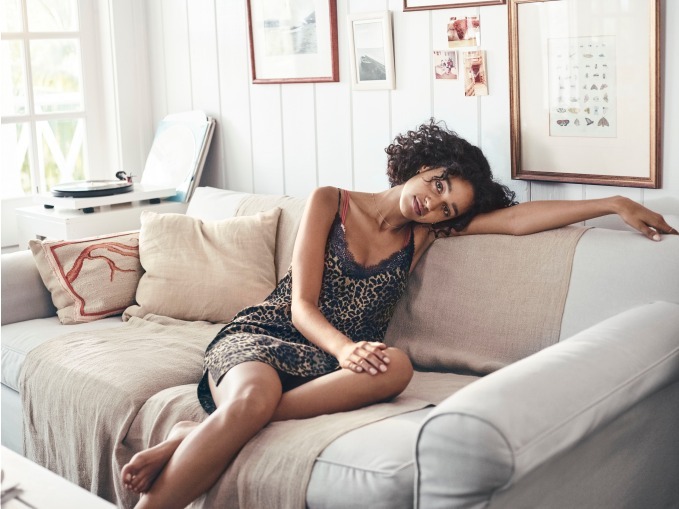 H&M×オランダ発ランジェリー・ラブストーリーズ、ブラレットやショーツなどコラボアイテム発売｜写真8