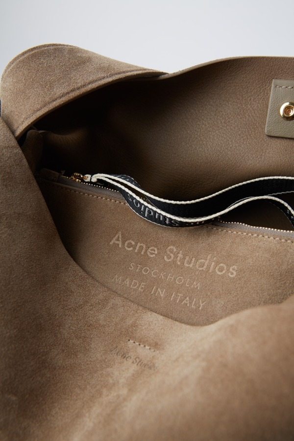 アクネ ストゥディオズ(Acne Studios) Musubi｜写真9