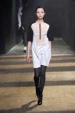 3.1 フィリップ リム 2012-13年秋冬ウィメンズコレクション - 浮かび上がる魅惑的な光と影｜写真11