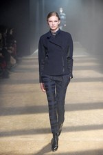 3.1 フィリップ リム 2012-13年秋冬ウィメンズコレクション - 浮かび上がる魅惑的な光と影｜写真25