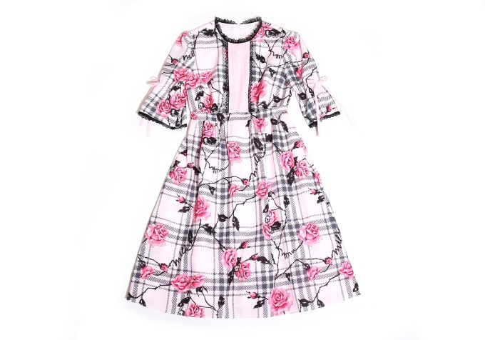 ミルク「ラヴィアンローズ」