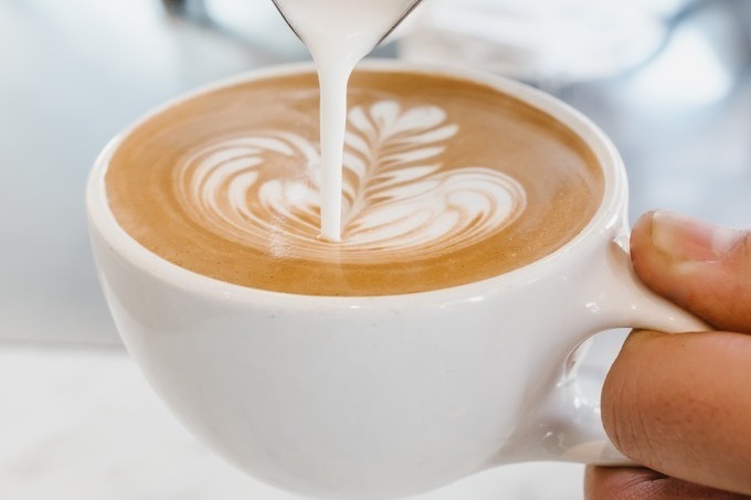 「ブルーボトルコーヒー」東京・目黒に新店舗 - 新デザインのプリペイドカード＆スイーツ先行販売