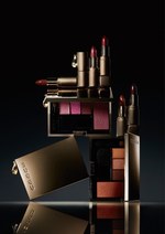 SUQQU15周年限定ミニリップスティックとアイ＆チーク コンパクト、スワロフスキー輝く特別デザイン｜写真7